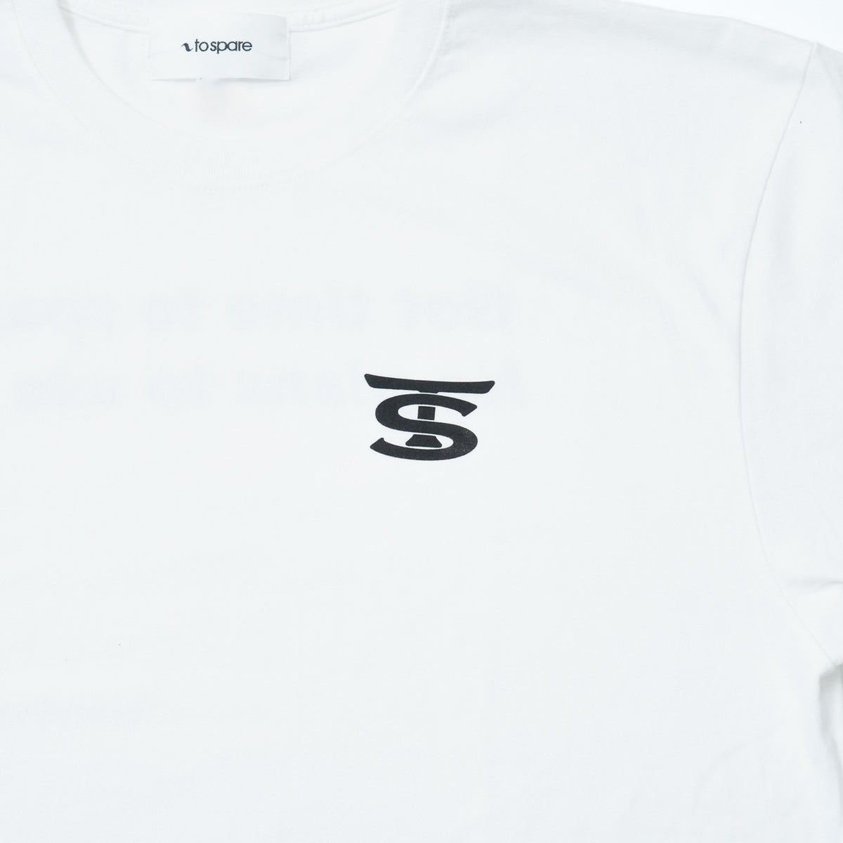 EMBLEM LOGO TEE（WHITE）