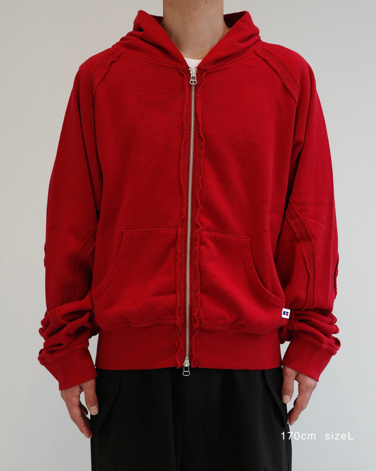 着用イメージ RED / sizeL 170cm（正面）