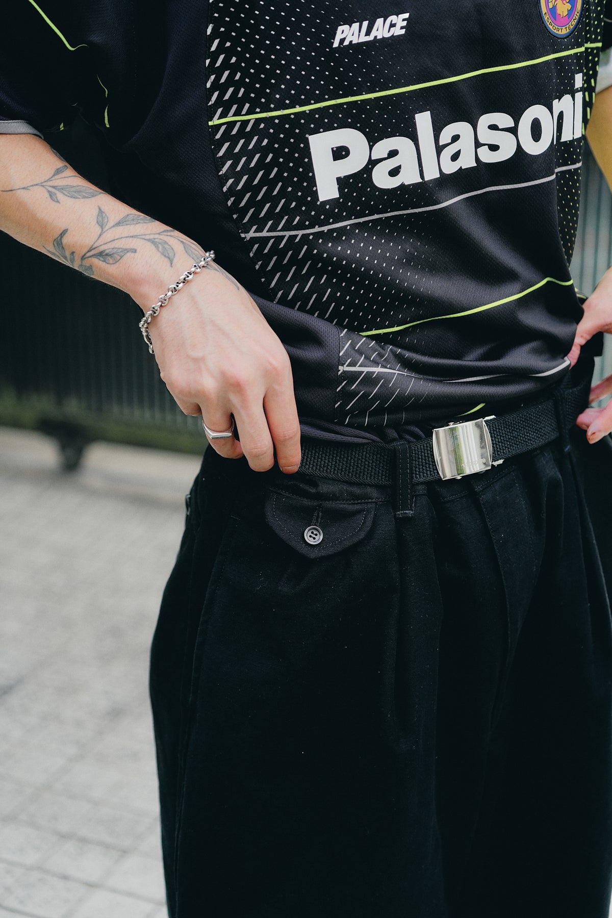STANDARD CHINO TROUSERS（BLACK）