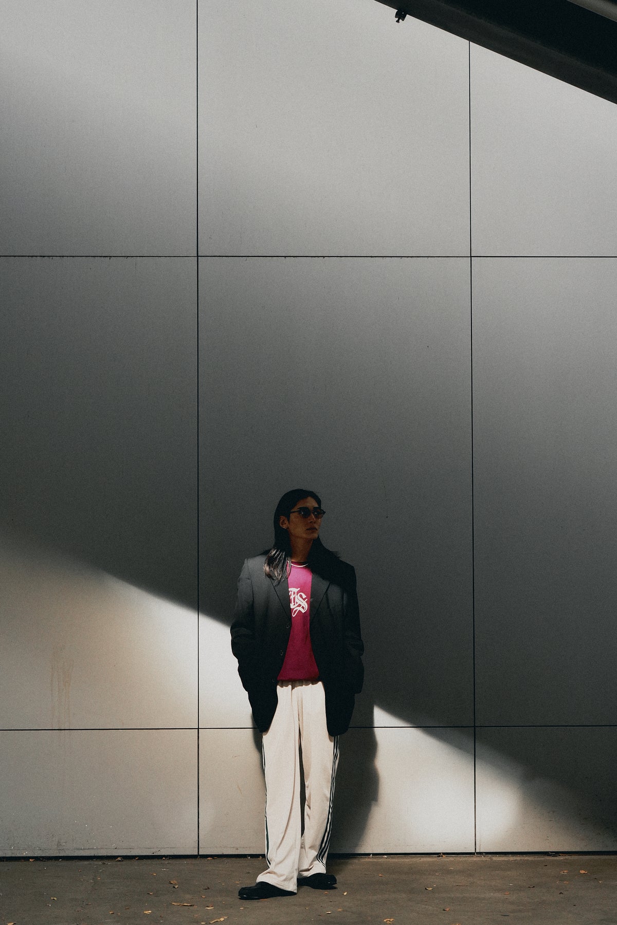 OLD ENGLISH LOGO SWEAT（BURGUNDY）