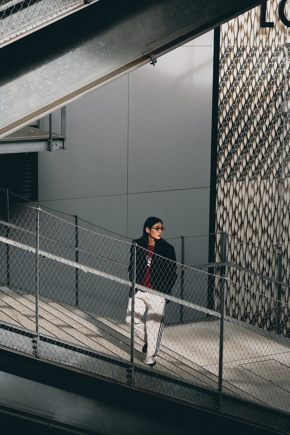 OLD ENGLISH LOGO SWEAT（BURGUNDY）