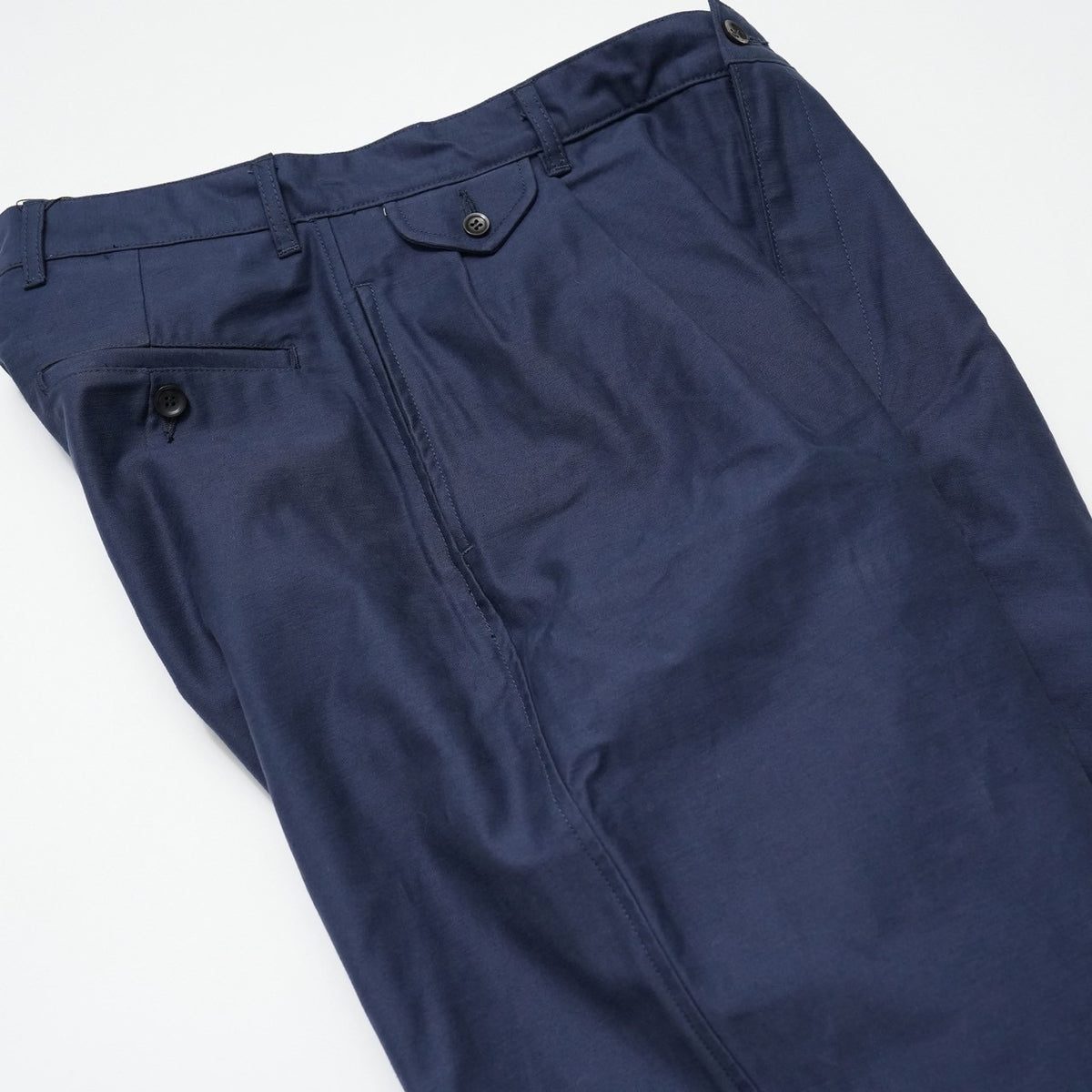 STANDARD CHINO TROUSERS（NAVY）
