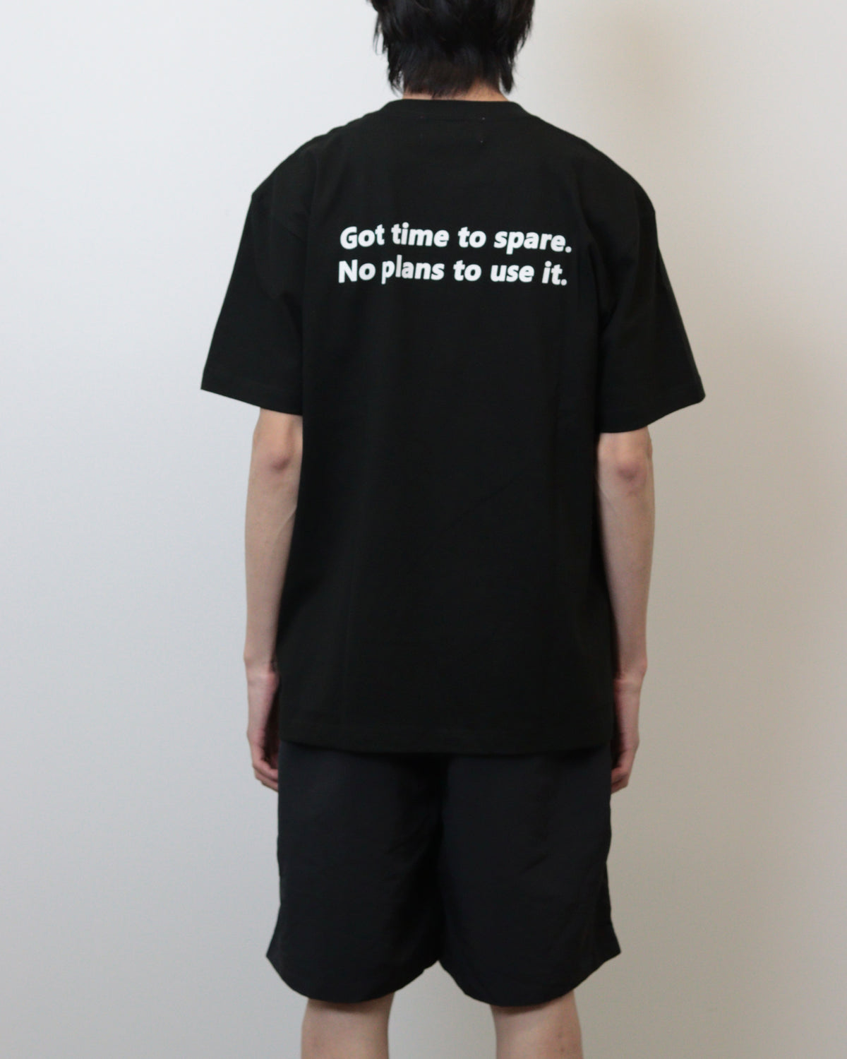 EMBLEM LOGO TEE（BLACK）