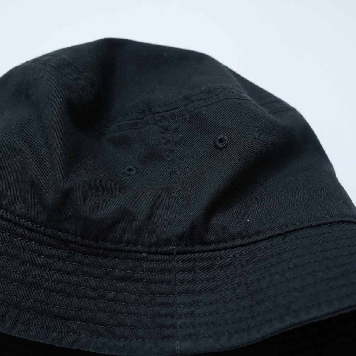 PLANE LOGO BUCKETHAT