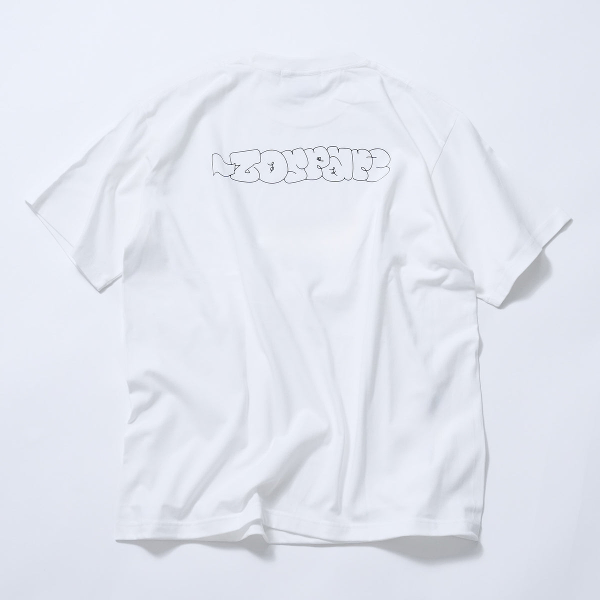 TAGGING LOGO TEE（WHITE）